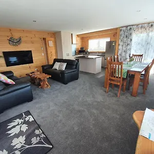 https://folia-domus-nz.rotoruahotelsnz.com