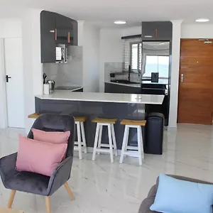 https://blouberg-beachfront-cape-town.hotels-capetown.com